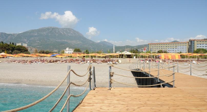 3 BEDROOMS SEA VIEW FURNISHED APARTMENT FOR SALE