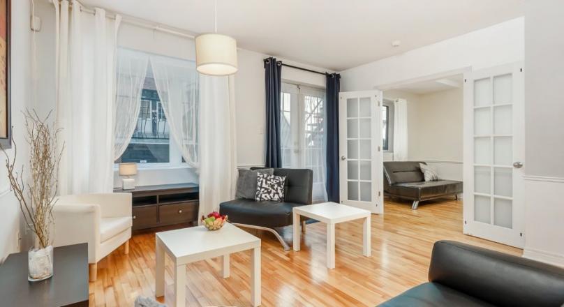 Entirely furnished and equipped apartment, large private terrace-available now!