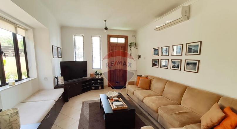 Marsaskala - Corner Terraced House with Garage