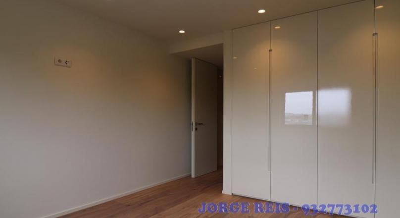 APARTMENT T3, INSERTED IN CONDO WITH POOL AND FANTASTIC SEA VIEWS