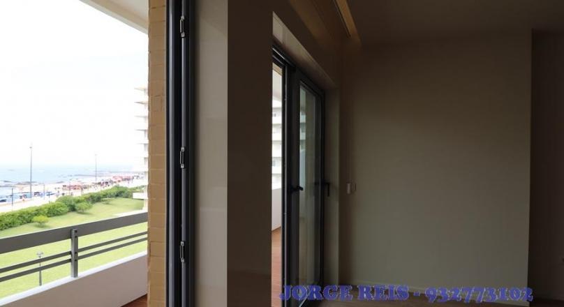 APARTMENT T3, INSERTED IN CONDO WITH POOL AND FANTASTIC SEA VIEWS