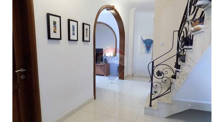 MAISONETTE SOLITARY - MARSAXLOKK