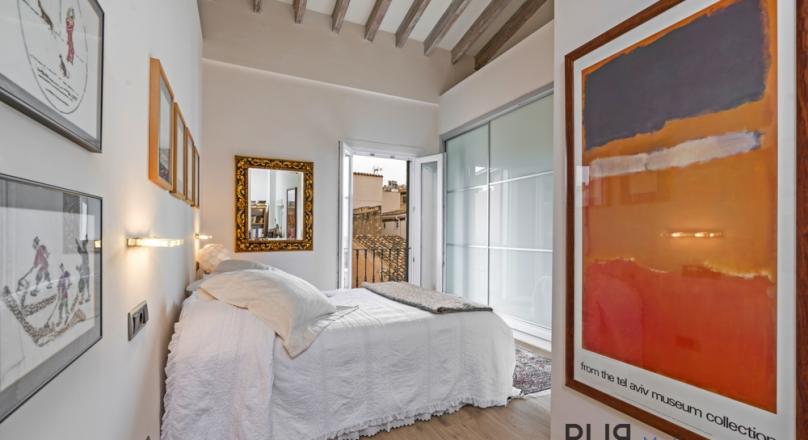 In love with Palma. Not yet. Then now. Living above the roofs of the old town.