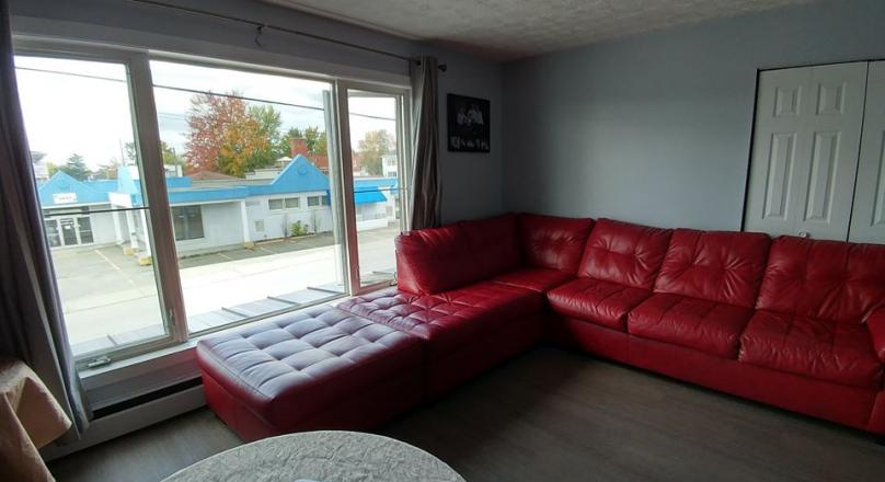 4.5 for rent semi-furnished