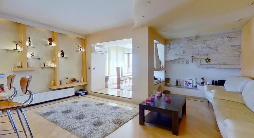 Bright residence on the Civic Center area, Brasov