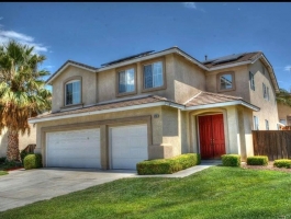 6 bedrooms · 4 bathrooms · House in Riverside, California