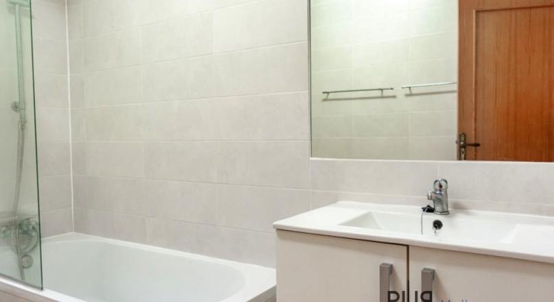 Canyamel. Terraced house with garden and sea view. And a bathing bay almost in front of the house.