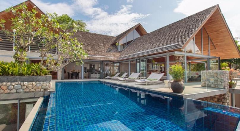 Phuket quality real estate takes much pleasure in presenting you this magnificent beautiful villa in Kamala Phuket Thailand 