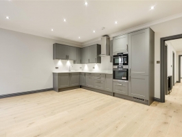 Tyron Ash Real Estate presents this stunning apartment