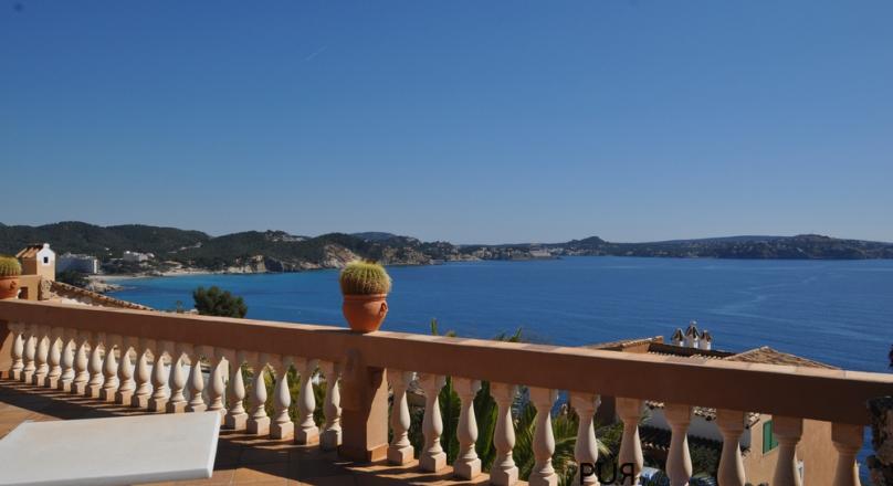 First sea line in Paguera - Cala Fornells