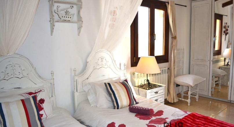 Sant Llorenc. Traditional finca. Mint condition. With a lot of space.