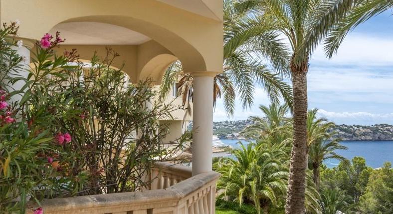 Costa Calma. Apartment. Sea view. Grandiose. Small facility. High-quality.