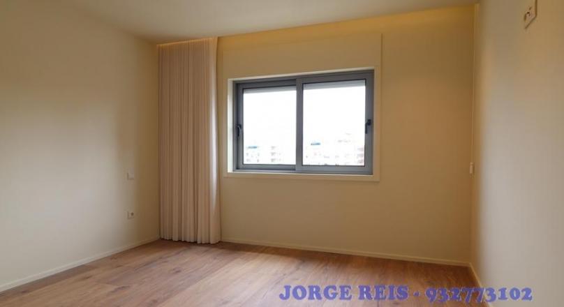 APARTMENT T3, INSERTED IN CONDO WITH POOL AND FANTASTIC SEA VIEWS