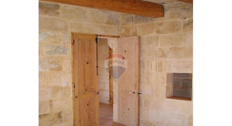 MQABBA - Recently converted HOUSE OF CHARACTER