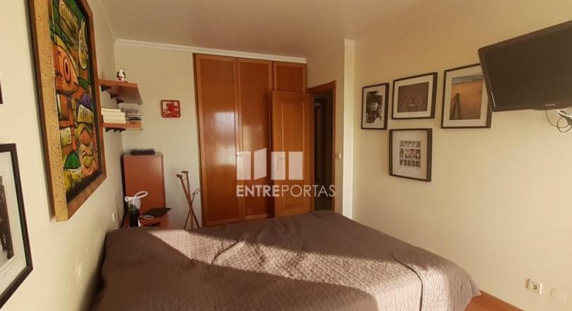 Fantastic 3 bedroom apartment, located on the 2nd beach line 