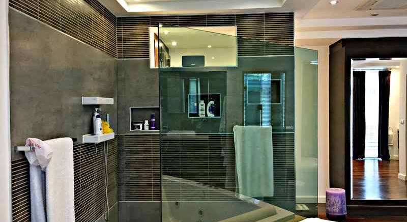 LUXURY MODERN STYLE POOL VILLA FOR SALE IN HUAY YAI