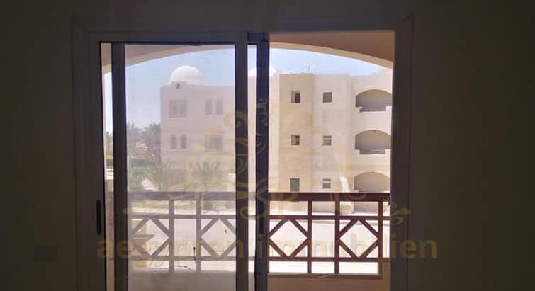 Apartment available for sale