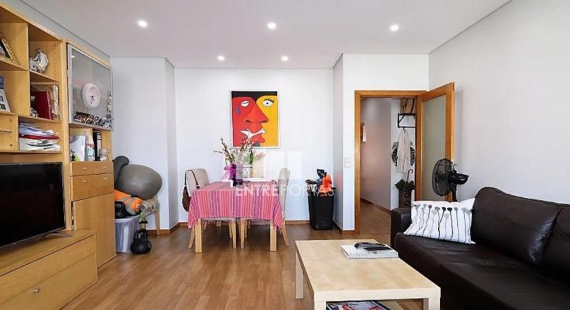 SALE OF MODERN APARTMENT, PÓVOA DE VARZIM