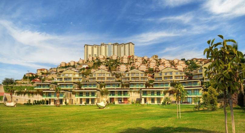 3 BEDROOMS SEA VIEW FURNISHED APARTMENT FOR SALE