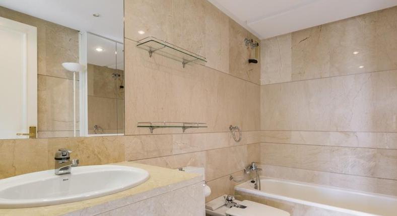 Cala Vinyes. Apartment. 1st sea line, sea view. Sea access