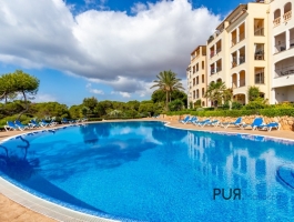 Vallgornera. Apartment with sea view and sea access.