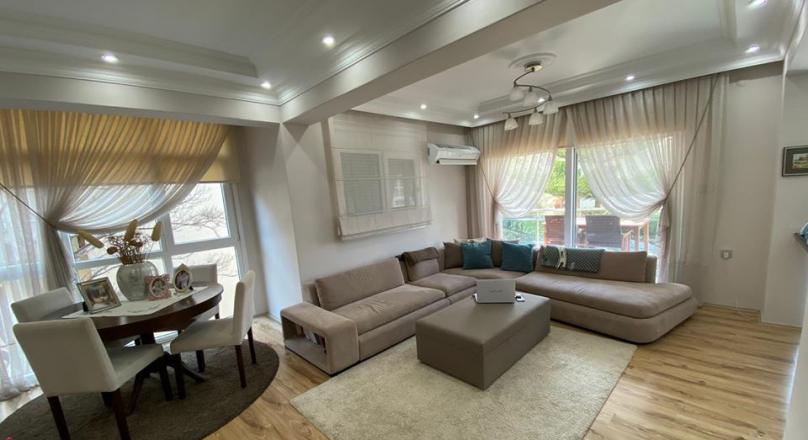 3 + 1 FLAT FOR SALE IN KUŞADASI NEAR THE SEA (MEF EMLAK)