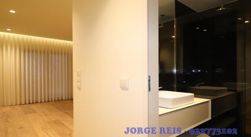 APARTMENT T3, INSERTED IN CONDO WITH POOL AND FANTASTIC SEA VIEWS