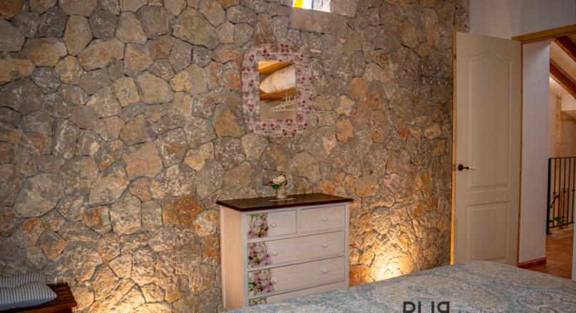 Capdepera. Town house. Very Mediterranean. With a large roof terrace.