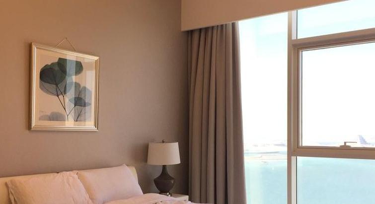 Mesmerizing 2 BR Apt In Fontana Gardens, EWA+WIFI+Housekeeping