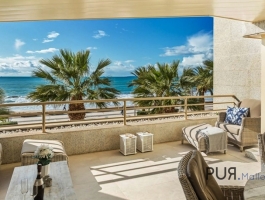 Palma. Portixol. Direct sea view. Direct beach access. Don't have to worry about anything.