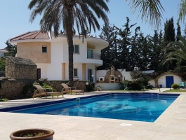 Luxury Villa with 3 + 1 Swimming Pool for sale in Dogankoy, Girne.