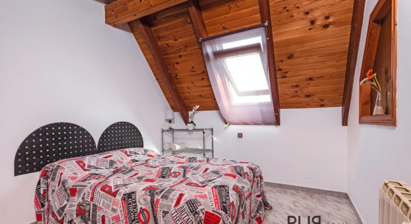 Santa Ponsa. House. Three separate units. Vacation rental license. Many usage options.