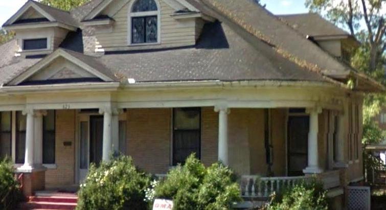 Helena-West, AR. Charming House Apartment for Sale! Live in one unit