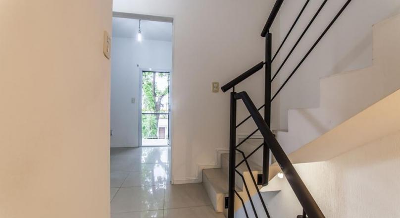 3-room corner triplex, living room with built-in kitchen and toilette on the ground floor