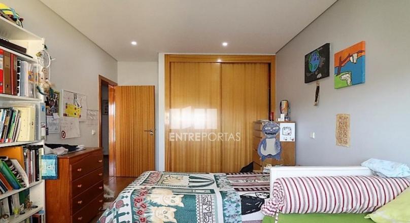 SALE OF MODERN APARTMENT, PÓVOA DE VARZIM