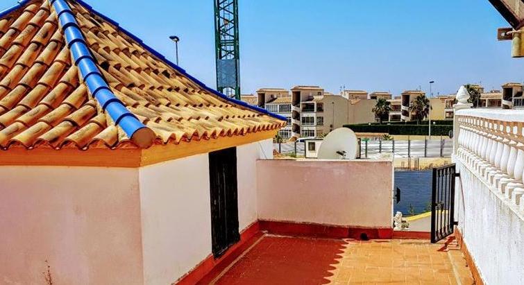 5811 CORNER TOWNHOUSE IN LOS ALTOS, TORREVIEJA