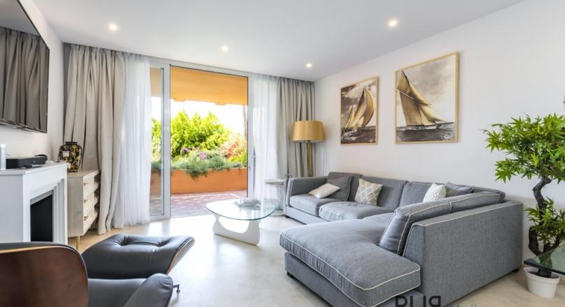 Santa Ponsa. High quality apartment. High quality facility.