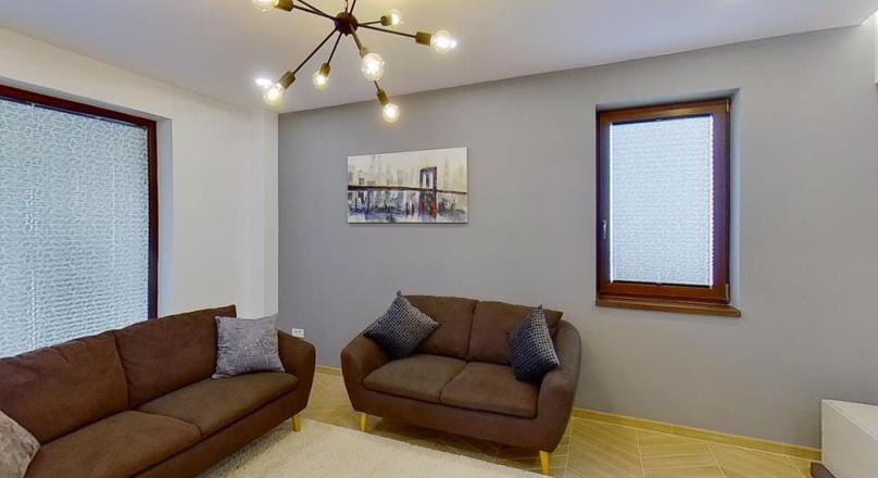 EXPLORE VIRTUALLY! LUX Class residence, with terrace and underground garage