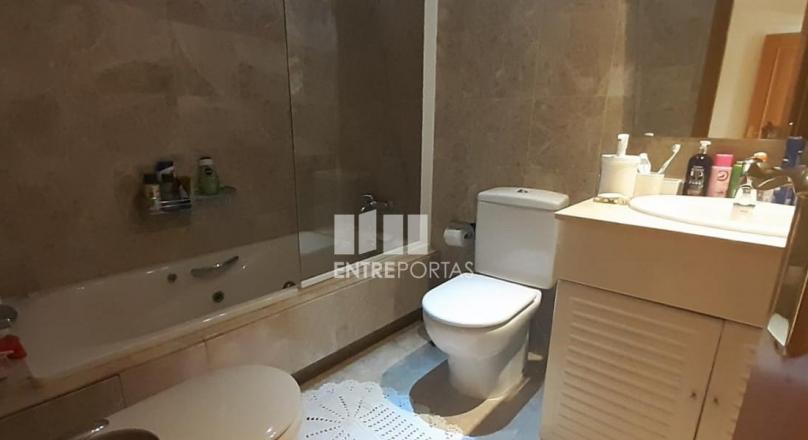 Fantastic 3 bedroom apartment, located on the 2nd beach line 