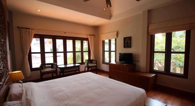 Pool villa for rent and sale