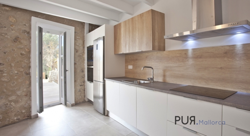 Town house. Completely renovated. Campanet. In the Tramuntana. Near Inca.