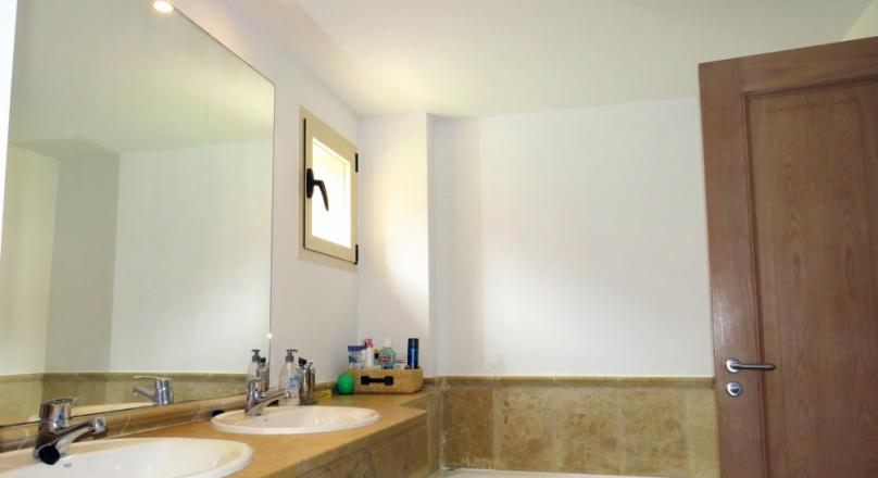 Santa Ponsa. Groomed. Bright. Generous floor plan. Your new apartment in Santa Ponsa.