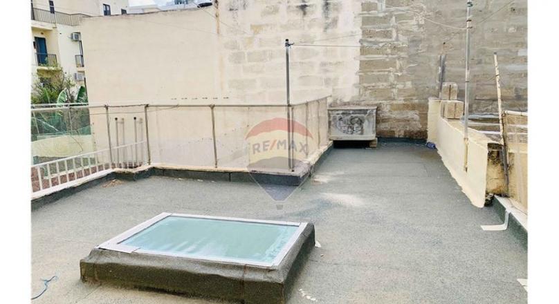 Zabbar - Well-Kept Townhouse