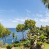Cala Vinyes. Apartment. 1st sea line, sea view. Sea access
