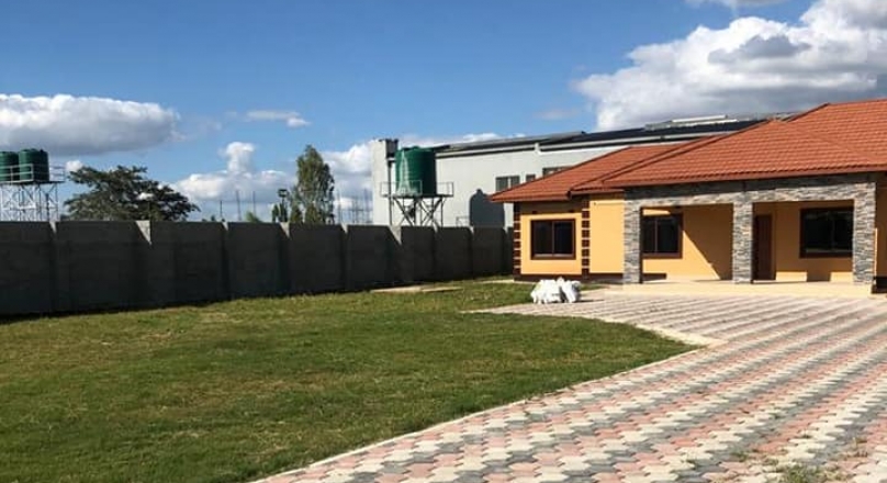 Newly built Three bedrooms flat for rent