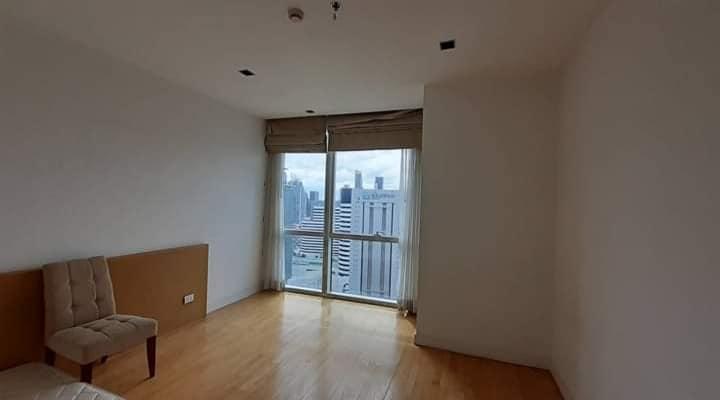 For rent Athenee Residence near BTS Plenchit Type 3 bedroom 3 bedroom
