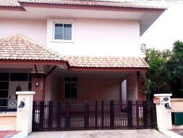 Nice house for rent near Unity international
