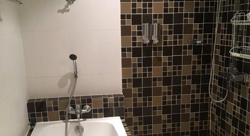 1 Bedroom corner apartment for rent in Pratumnak Hill