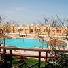 For sale apartment overlooking the sea and pool