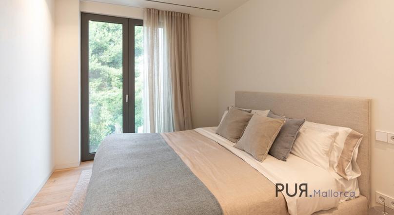 Apartment with garage and communal pool